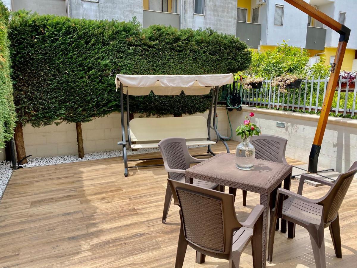 Appartement Menouno House à Crispiano Extérieur photo